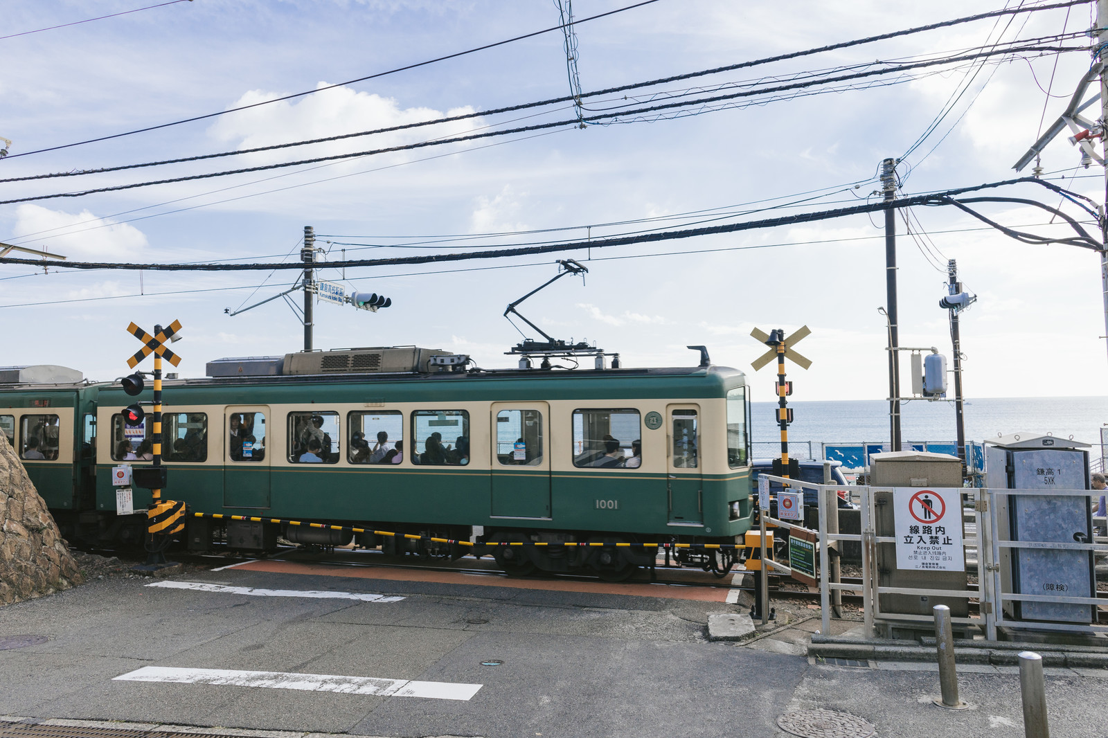 父の過保護 子供のチャレンジ心を奪う カウンセリング 大阪 心理オフィスステラ 父の過保護 子供のチャレンジ心を奪う カウンセリング 大阪 心理オフィスステラ